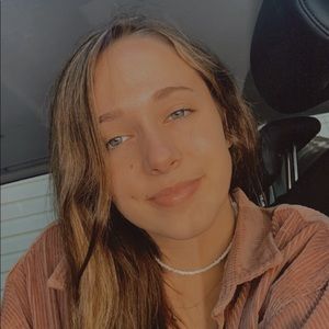 Meet your Posher, Maggie